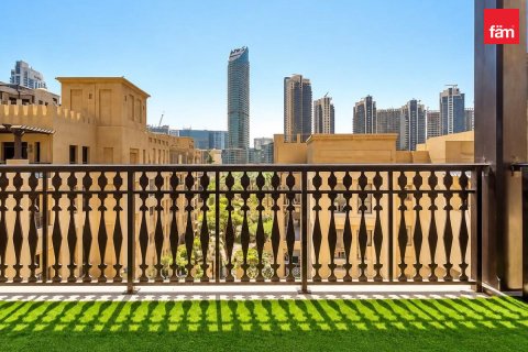 Apartament në Old Town, Dubai, Emiratet e Bashkuara Arabe 2 dhoma gjumi, 192.8 m2. № 769249