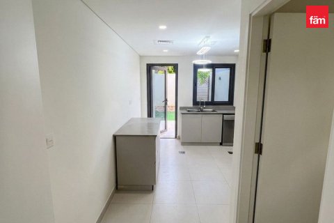 Dubai, UAE의 임대용 빌라 침실 2개, 131.2제곱미터 번호 760249 - 사진 6