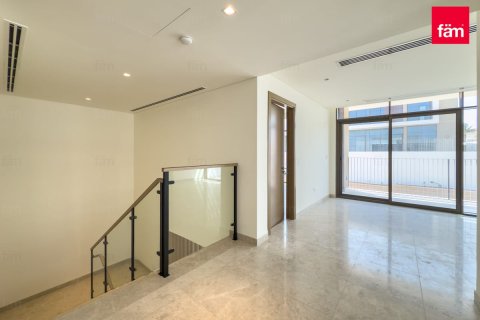 Vila u gradu Al Furjan, Dubai, UAE 4 spavaće sobe, 586.7 m2 Br. 652243 - Slika 17