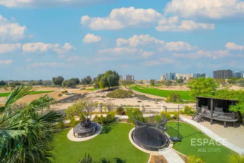 Dubai Sports City, Dubai, संयुक्त अरब अमीरात में विला, 6 बेडरूम, 760 वर्ग मीटर, संख्या 737993 - फ़ोटो 12