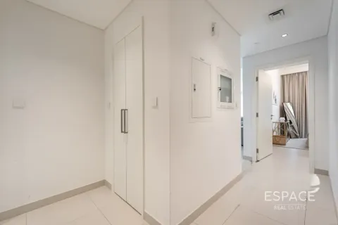شقة للبيع في وسط مدينة دبي، دبي، الإمارات العربية المتحدة 2 غرفة نوم ، 100 متر مربع ، رقم 737990 - صورة 8