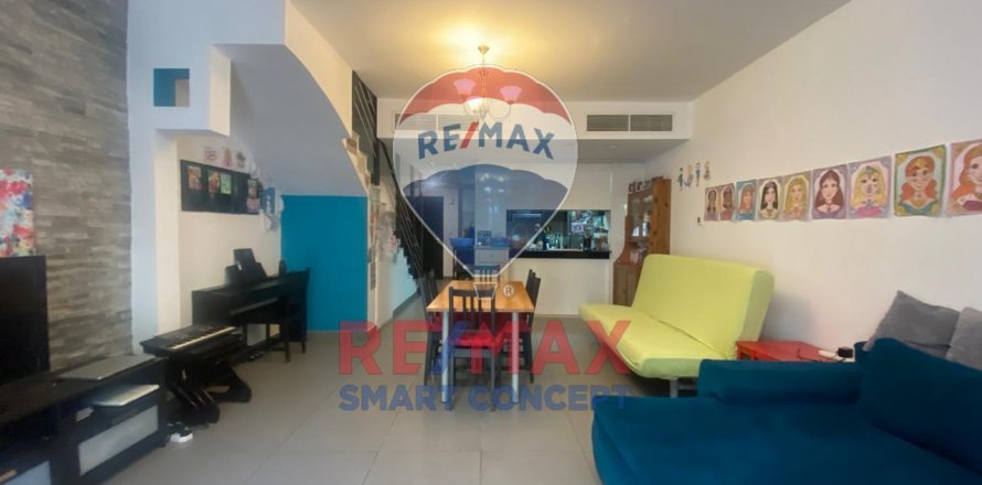 Villa Al Reef, Abu Dhabijā, AAE 3 istabas, 225.2 m2 Nr. 515819