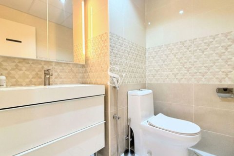 Appartement te huur in Jumeirah Beach Residence, Dubai, VAE 2 slaapkamers, 131 vr.m., nr 720262 - foto 9