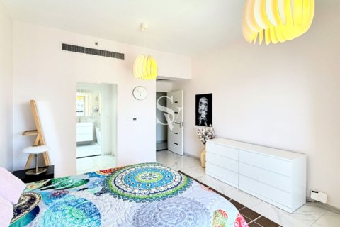 Appartement te huur in Jumeirah Beach Residence, Dubai, VAE 2 slaapkamers, 131 vr.m., nr 720262 - foto 6