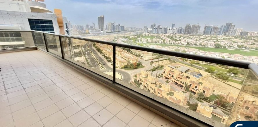 آپارتمان در Dubai Sports City، Dubai ، امارات متحده عربی 2 خوابه ، 133 متر مربع.  شماره 685338
