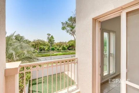 Townhouse di The Springs, Dubai, UEA 2 kamar tidur, 153 m2 nomor 738091 - foto 16