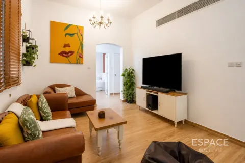 Casa urbana para arrendamento em The Lakes, Dubai, EAU 4 quartos, 203 m2 № 738092 - foto 2