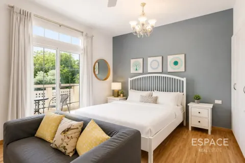 Casa urbana para arrendamento em The Lakes, Dubai, EAU 4 quartos, 203 m2 № 738092 - foto 5