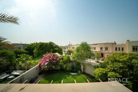 Casa urbana para arrendamento em The Springs, Dubai, EAU 3 quartos, 209 m2 № 738094 - foto 15