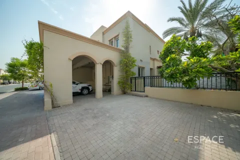 Casa urbana para arrendamento em The Springs, Dubai, EAU 3 quartos, 209 m2 № 738094 - foto 20