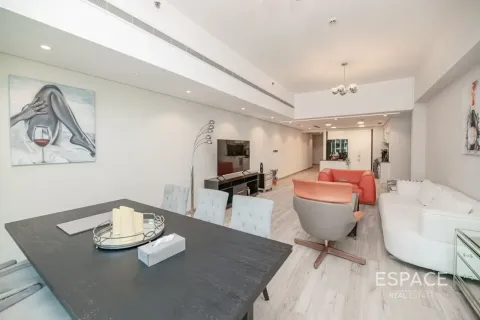 Apartamento para arrendamento em Palm Jumeirah, Dubai, EAU 2 quartos, 174 m2 № 738095 - foto 3