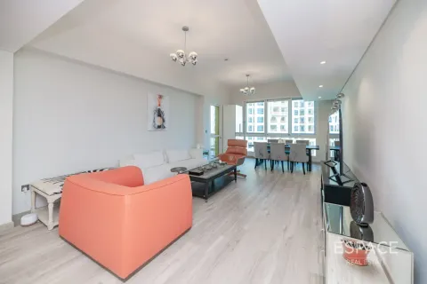 Apartamento para arrendamento em Palm Jumeirah, Dubai, EAU 2 quartos, 174 m2 № 738095 - foto 2