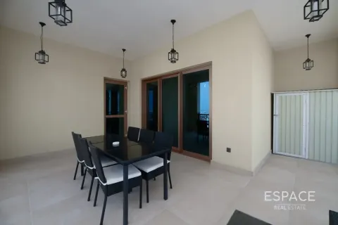 Apartamento para arrendamento em Palm Jumeirah, Dubai, EAU 2 quartos, 174 m2 № 738095 - foto 7