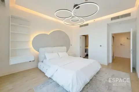 Apartmán v Palm Jumeirah, Dubai, SAE 3 spálne, 234 m2 č. 738093 - Fotografia 11