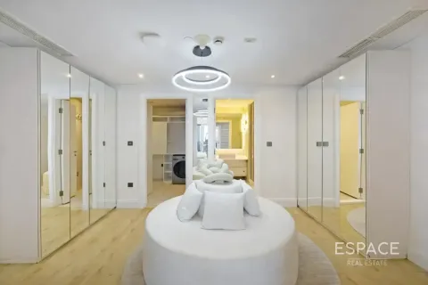 Apartmán v Palm Jumeirah, Dubai, SAE 3 spálne, 234 m2 č. 738093 - Fotografia 8