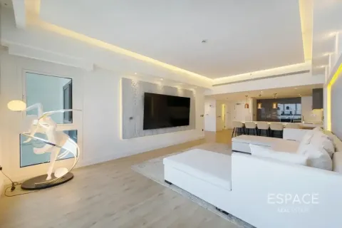 Apartmán v Palm Jumeirah, Dubai, SAE 3 spálne, 234 m2 č. 738093 - Fotografia 4