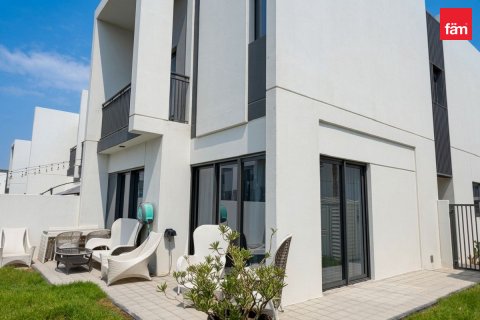 Vilă în Dubai, EAU 4 dormitoare, 258.5 mp.  №740548