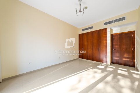 טאונהאוס להשכרה ב Jumeirah Islands, Dubai, איחוד האמירויות  4 חדרי שינה, 217 מ"ר, מספר 663961 - תמונה 11
