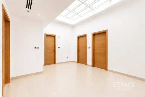 Villa uthyres i Jumeirah Park, Dubai, UAE 4 sovrum, 455 kvm Nr. 738108 - fotografi 4