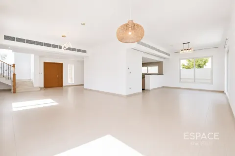 Villa uthyres i Jumeirah Park, Dubai, UAE 4 sovrum, 455 kvm Nr. 738108 - fotografi 12