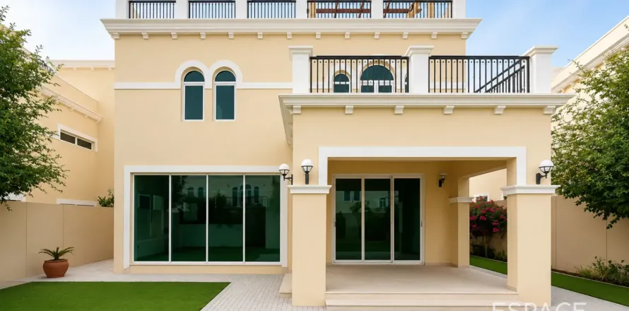 Villa i Jumeirah Park, Dubai, UAE 4 sovrum, 455 kvm Nr. 738108