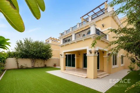 Villa uthyres i Jumeirah Park, Dubai, UAE 4 sovrum, 455 kvm Nr. 738108 - fotografi 2