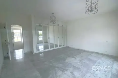 Vila u The Springs, Dubai, UAE 3 spavaćih soba, 227 m2 Br. 738106 - fotografija 13
