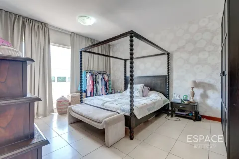 Villa itt: Arabian Ranches, Dubai, EAE, 3 hálószoba, 299 m², azonosító: 738105 - fénykép 9