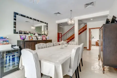Villa itt: Arabian Ranches, Dubai, EAE, 3 hálószoba, 299 m², azonosító: 738105 - fénykép 5