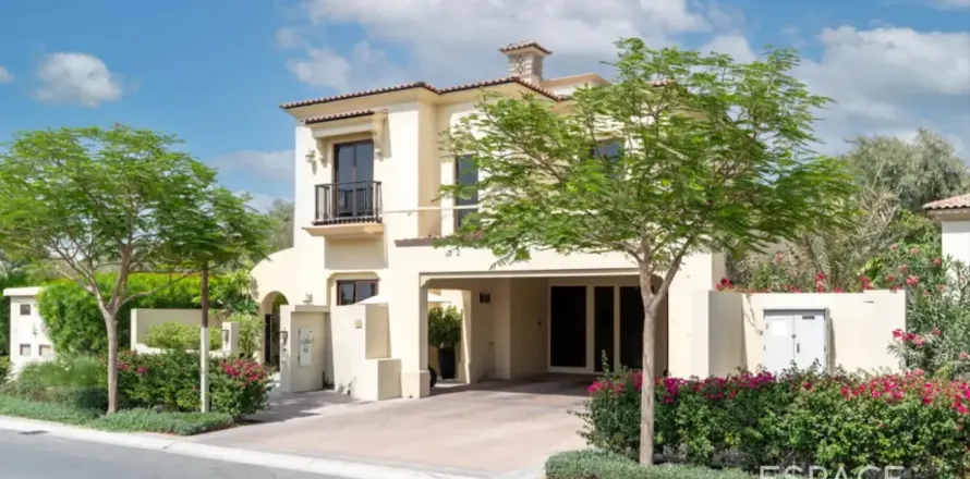 Villa i Arabian Ranches, Dubai, UAE 4 soveværelser, 319 kvm № 738104