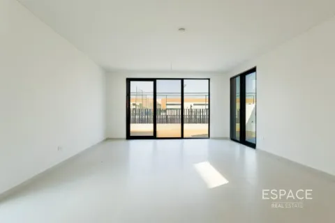 Jebel Ali, Dubai, BAE’de kiralık sıra ev 4 yatak odası, 298 m&sup2; No 738107 - fotoğraf 3