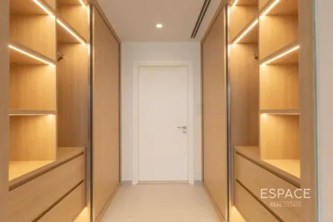 Jebel Ali, Dubai, BAE’de kiralık sıra ev 4 yatak odası, 298 m&sup2; No 738107 - fotoğraf 8
