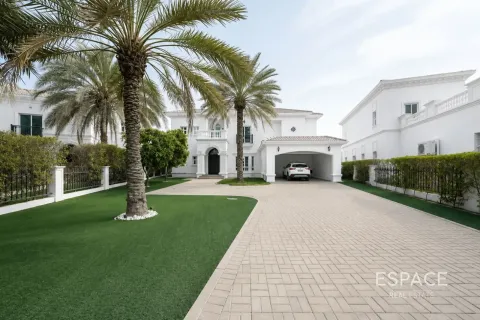 Villa i Jumeirah Islands, Dubai, Emiratene 4 soverom, 491 kvm nr. 738109