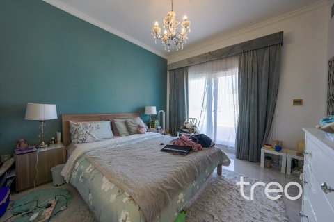 Villa te koop in Meadows, Dubai, VAE 4 slaapkamers, 387.41 vr.m., nr 761298 - foto 16