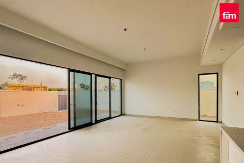 Willa do wynajęcia w Dubai, ZEA 4 sypialnie, 456.4 mkw., nr 763238 - zdjęcie 2