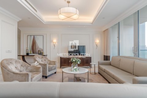 Střešní byt v Downtown Dubai (Downtown Burj Dubai), SAE 4 ložnice, 270 m² Č.: 664033 - fotografie 21