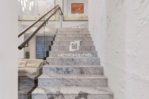 Penthouse v Palm Jumeirah, Dubai, SAE 6 spální, 1613 m2 č. 664028 - Fotografia 11
