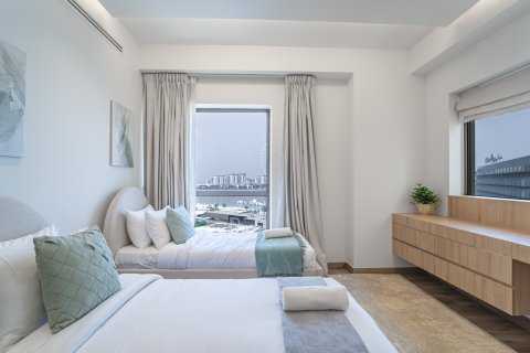 Apartment til salg i Dubai Marina, Dubai, UAE 3 soveværelser, 202 kvm № 754366 - foto 11