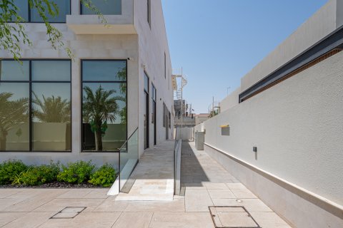 וילה להשכרה ב Al Aweer, Dubai, איחוד האמירויות  5 חדרי שינה, 926.61 מ"ר, מספר 749812 - תמונה 22