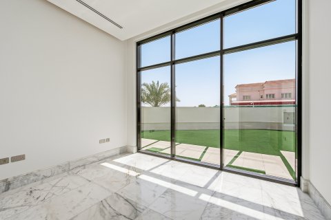 וילה להשכרה ב Al Aweer, Dubai, איחוד האמירויות  5 חדרי שינה, 926.61 מ"ר, מספר 749812 - תמונה 26
