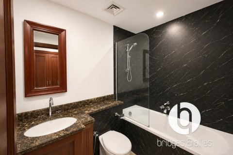 Apartment til leje i Old Town, Dubai, UAE 1 soveværelse, 87 kvm № 766400 - foto 12