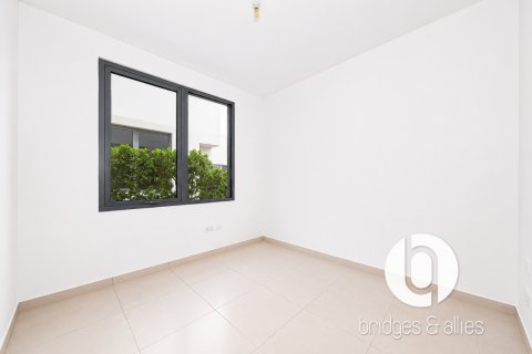 Vila u Dubai Hills Estate, UAE 4 spavaćih soba, 202 m2 Br. 766399 - fotografija 15