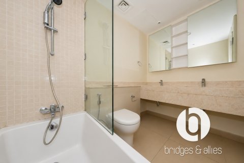 Vila u Dubai Hills Estate, UAE 4 spavaćih soba, 202 m2 Br. 766399 - fotografija 30