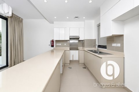 Vila u Dubai Hills Estate, UAE 4 spavaćih soba, 202 m2 Br. 766399 - fotografija 11