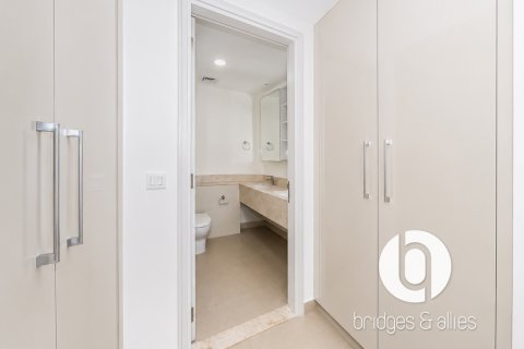 Vila u Dubai Hills Estate, UAE 4 spavaćih soba, 202 m2 Br. 766399 - fotografija 25
