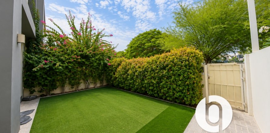 Vila u Dubai Hills Estate, UAE 202 m2, 4 spavaćih soba Br. 766399