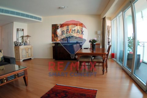 Apartament do wynajęcia w Al Raha Beach, Abu Dhabi, ZEA 3 sypialnie, 219.7 mkw., nr 516315 - zdjęcie 2