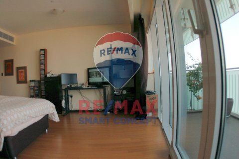 Apartament do wynajęcia w Al Raha Beach, Abu Dhabi, ZEA 3 sypialnie, 219.7 mkw., nr 516315 - zdjęcie 5