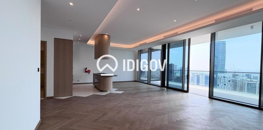 Appartamento a Business Bay, Dubai, EAU 2 camere da letto, 192.03 mq. № 764686