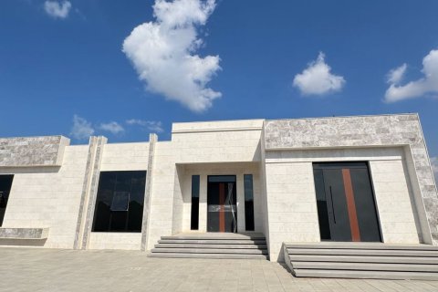 Vilă în Seih Al Uraibi, Ras Al Khaimah, EAU 4 dormitoare, 929 mp.  №735081